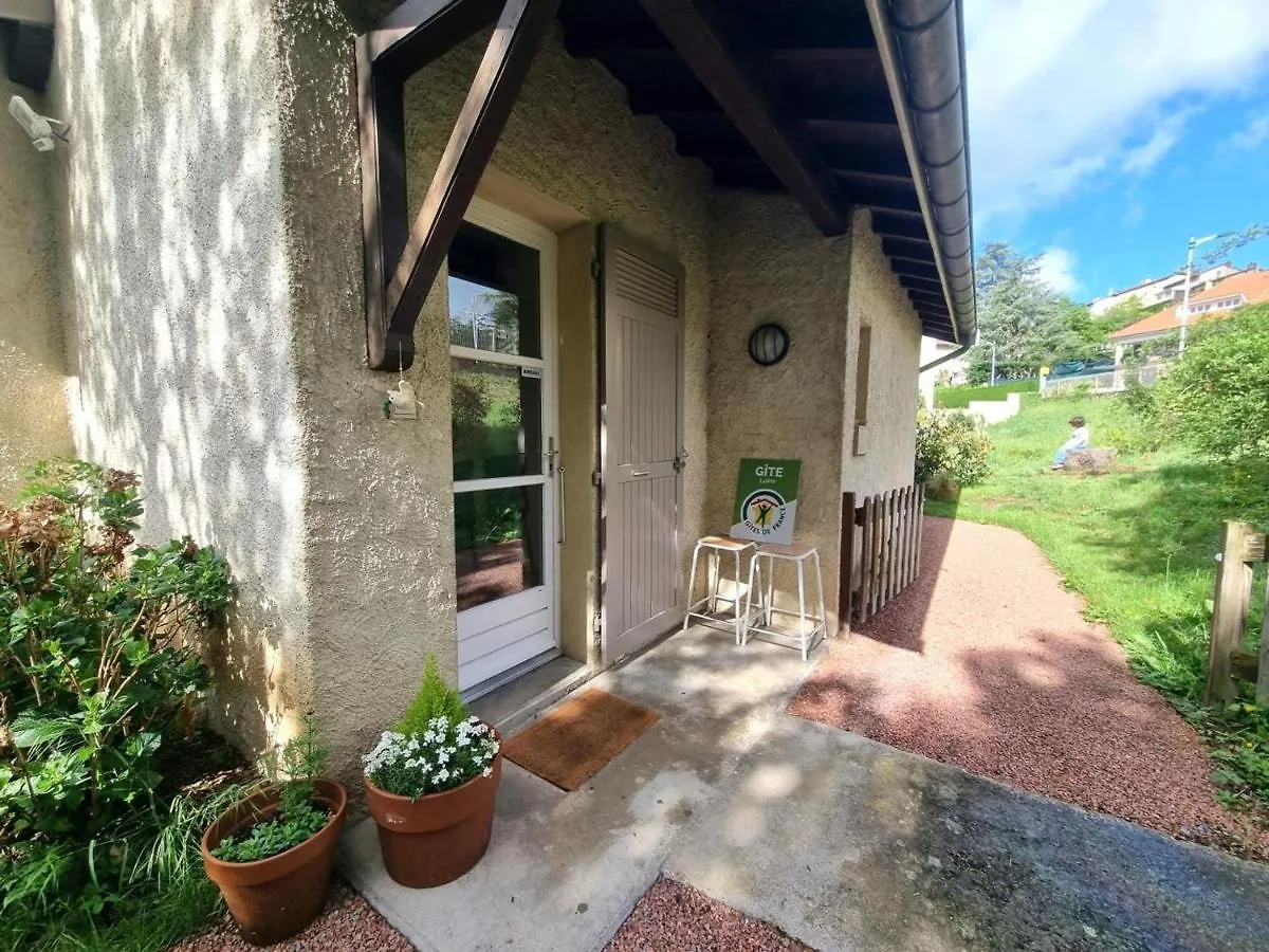 Holiday home Gite Charmant Avec Jardin, Terrasse Et Tout Confort A Saint-Galmier - Fr-1-496-293 France