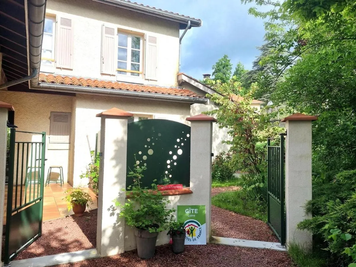 Gite Charmant Avec Jardin, Terrasse Et Tout Confort A Saint-Galmier - Fr-1-496-293